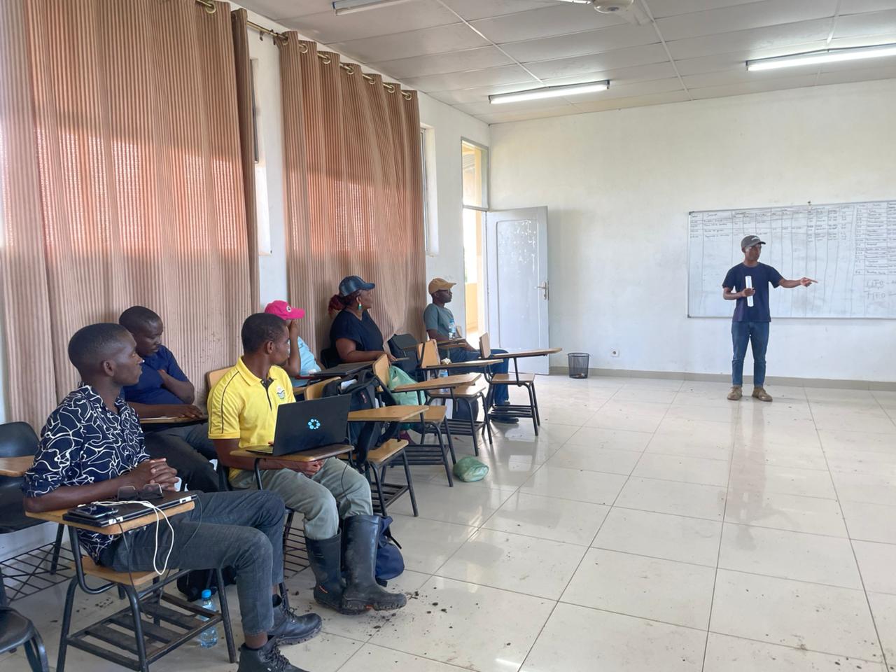 WhatsApp Image 2025-12-04 at 17.14.20